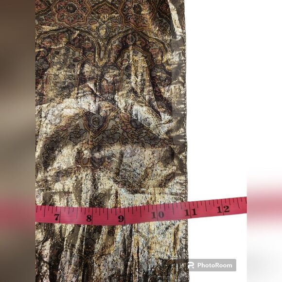 Oscar de la Renta Gold Scarf, - Picture 5 of 9